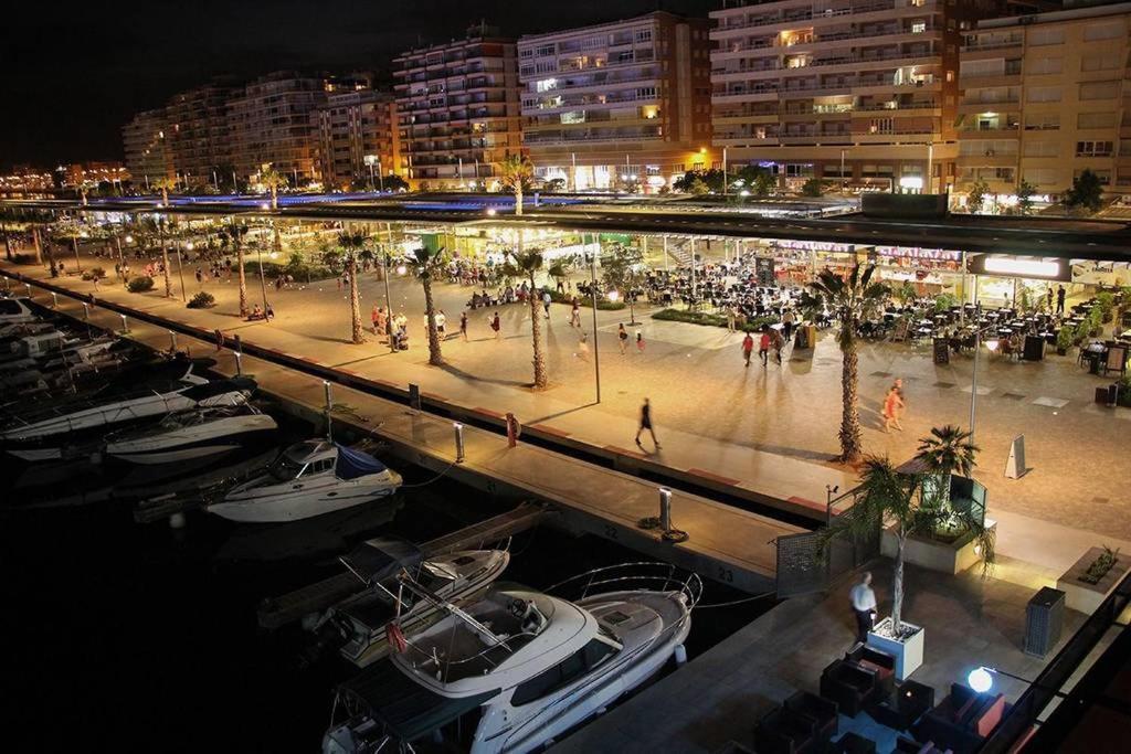 Apartamento En Primera Linea De Playa Con Increibles Vistas Санта-Пола Екстер'єр фото