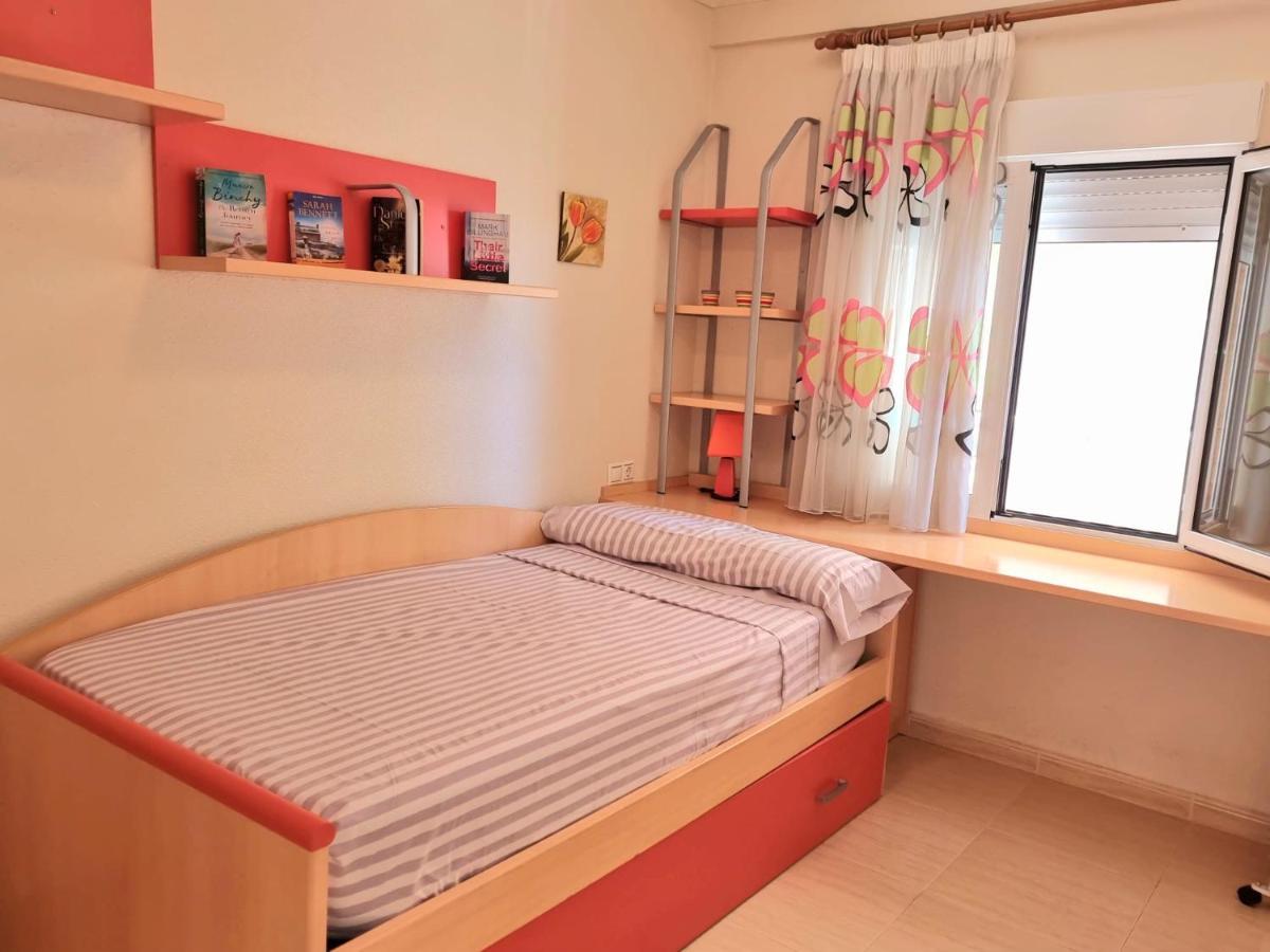 Apartamento En Primera Linea De Playa Con Increibles Vistas Санта-Пола Екстер'єр фото